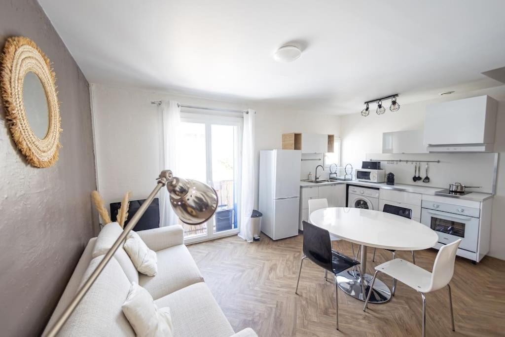 Appartement T3 Climatise Centre Ville Pérols Exteriör bild